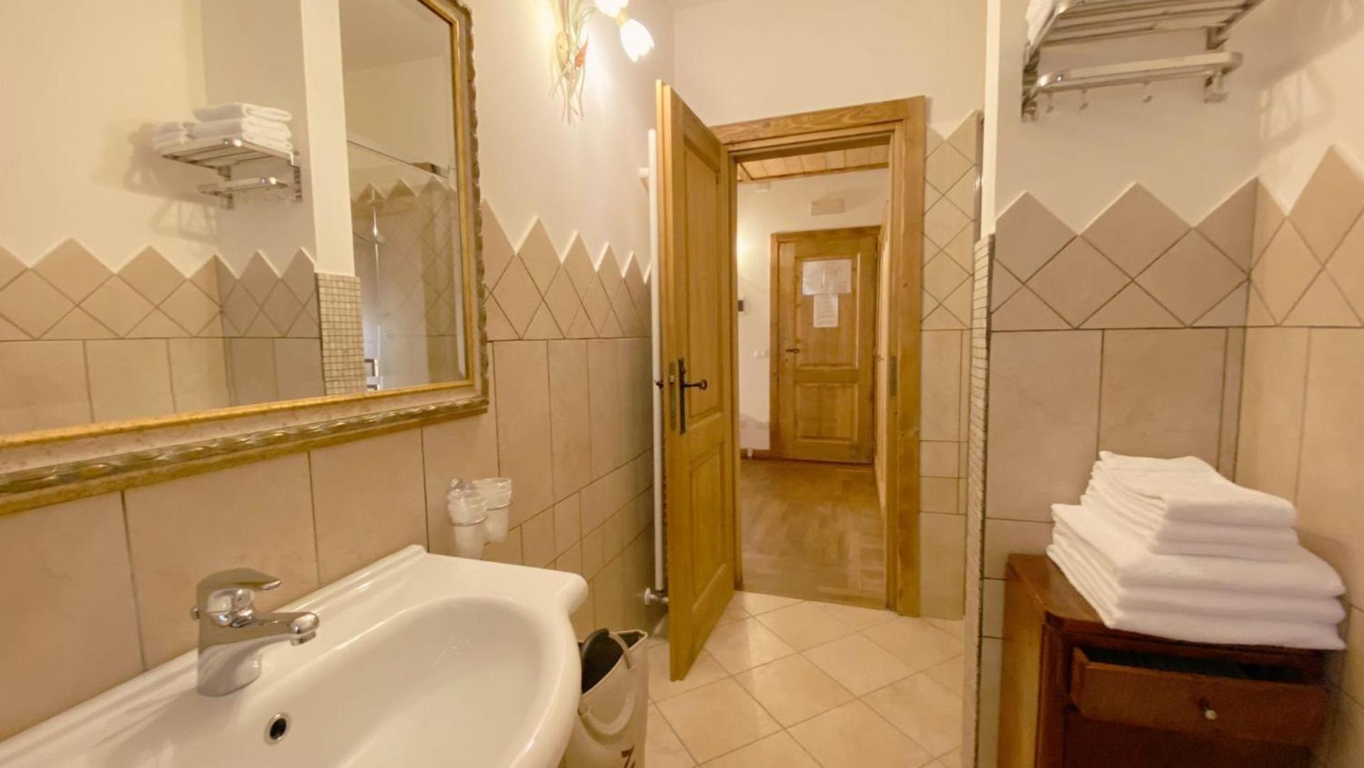 Al Cacciatore Hotel *